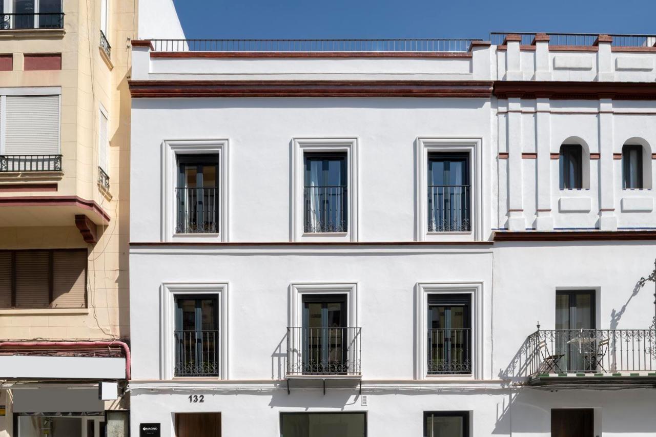 Magno Apartments Feria 132 Sevilla Bagian luar foto